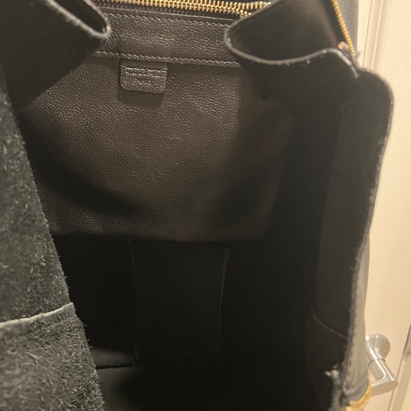 Leather tote bag - Picture 8 of 12